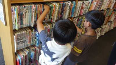 令和7年7月31日　夏季学習室活動・中央図書館